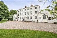long leasehold hotels brewood - 1