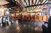 popular riverside pub restaurant - 2