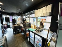 hot food takeaway hyde - 3
