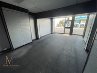 retail gravesend - 2
