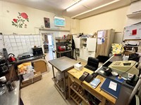 cafe droylsden - 3