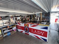 exceptional freehold floating bar - 1