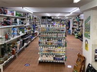 hardware garden supplies - 1