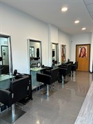 established award-winning salon high-growth - 3