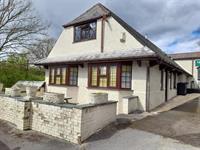 freehold three bedroom residence - 3