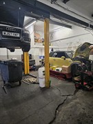 vehicle repair centre with - 2