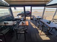 licensed seafront cafe restaurant - 3