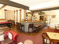 immaculate pub with food - 2