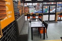 franchise pizza restaurant takeaway - 3