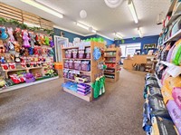 pet supplies business - 2