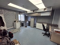 vacant retail shop unit - 2