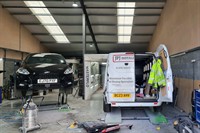 alloy wheel bodywork garage - 1