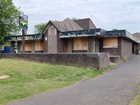 long leasehold pubs droitwich - 1