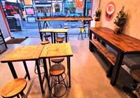 contemporary air-conditioned sushi restaurant - 2