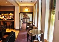 10 room hotel with - 2
