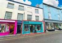 retail high street falmouth - 1