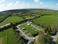 attractive touring caravan park - 3