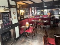public house restaurant - 1