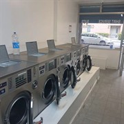 old established launderette for - 1