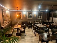 profitable licensed bar restaurant - 1