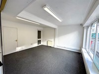 retail high street investment - 3