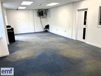 vacant office outside catering - 3