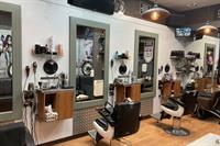 long established barbers southport - 3