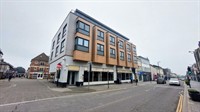 prime location shop - 3