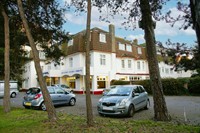 33 bedroom town centre - 1