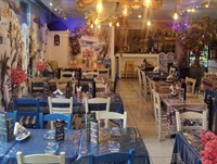 authentic mediterranean restaurant delicatessen - 3