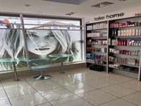award winning iconic freehold - 3