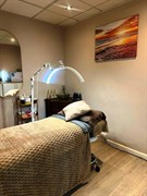 immaculate beauty salon specialising - 1