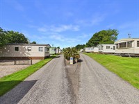 caravan park elgin - 3