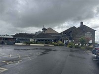 freehold pubs restaurants blackburn - 3