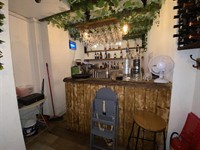 restaurant bar - 1