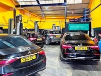 specialist garage plus mot - 1
