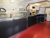 the golden fry house - 3