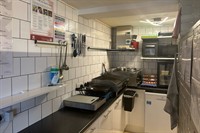 busy cafe princes risborough - 3