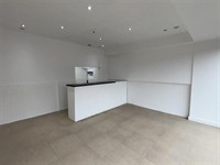 fully refurbished vacant unit - 3