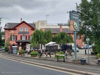 altrincham cheshire 43 bed - 1
