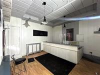 vacant hot food takeaway - 3