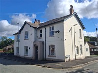 freehold pubs oldham - 1
