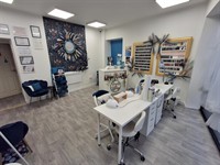 elegant beauty studio - 2