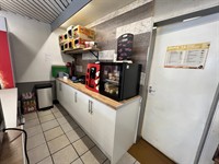 bakery confectioners sandwich bar - 3