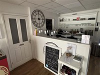 licensed cafe bar - 3