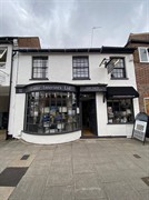soft furnishings homeware retailer - 1