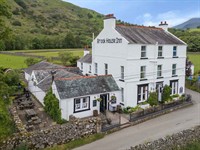 freehold pubs holmrock - 1