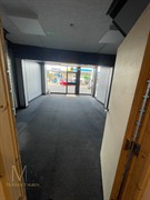 retail gravesend - 3