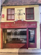 established high street barbershop - 1