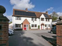 very accessible 16 beds - 1